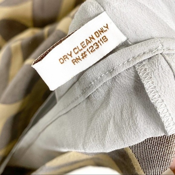 Women's Size 6 Walter Baker Brocade Print Short Structured Dress - Picture 5 of 8